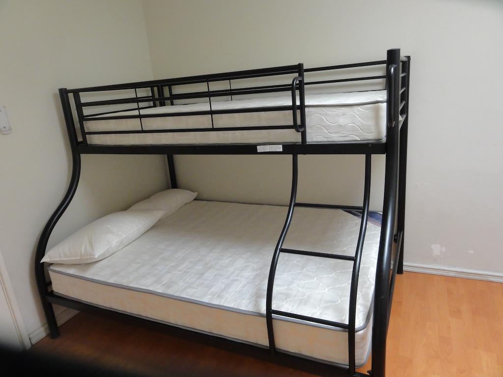 Хостел Perth 178 Backpackers Номер фото